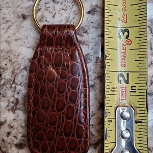 Alligator print key chain 